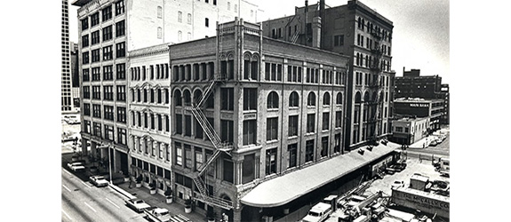 photograph of el centro college exterior from 1966